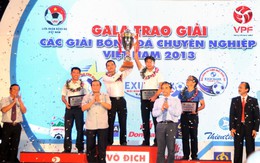 Sôi động đêm Gala trao giải mùa bóng  2013