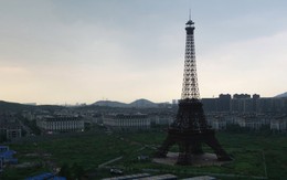 Paris "nhái" vắng như chùa bà đanh