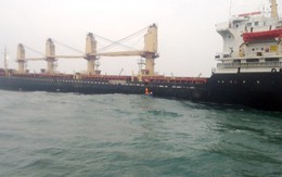 Tàu mắc cạn, gây tràn dầu trên biển