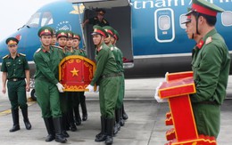 Hoàn tất tập dợt đưa linh cữu Đại tướng ở sân bay