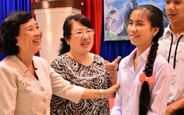 1 bài báo và 20 tân sinh viên nghèo được đến trường