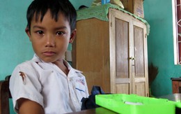 Không còn sách vở đến trường