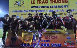 Hạ U-23 VN 1-0, B.Bình Dương bảo vệ chức vô địch