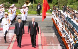 Chủ tịch nước Trương Tấn Sang chủ trì lễ đón Tổng thống Putin