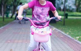 Bên con những ngày hạnh phúc