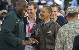 Magic Johnson dạy Tổng thống Mỹ chơi bóng rổ