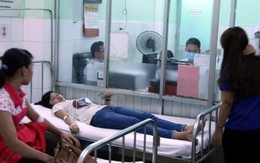 Ăn trứng luộc, hàng trăm công nhân nhập viện