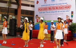 Ngày hội "Em yêu mũ bảo hiểm" 2013