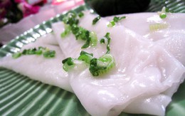 Giúp mẹ làm bánh ướt ngày tết