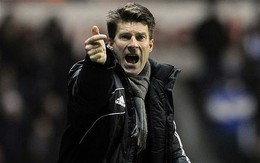 Michael Laudrup bị Swansea sa thải bằng email!