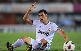 Real Madrid mất Arbeloa hết mùa