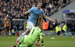 Mất người, "Man xanh" vẫn đánh bại Hull City