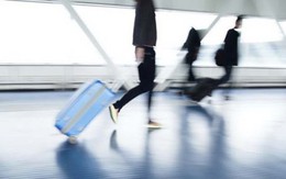 Hành lý hành khách nghi bị bẻ khoá tại sân bay Nội Bài