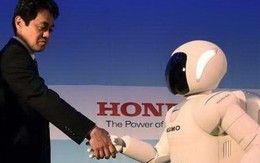 Robot Asimo càng giống người hơn