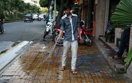 Sài Gòn nắng nóng từ sáng đến tối