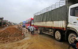 QL1 tê liệt, hàng ngàn phương tiện "chôn chân" gần 6 giờ liền