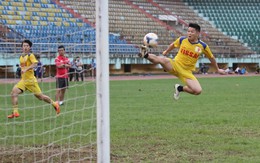 AFC Cup 2014: Vissai Ninh Bình cầu viện Văn Quyến