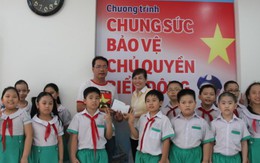 HS tiểu học ủng hộ Chung sức bảo vệ chủ quyền biển Đông