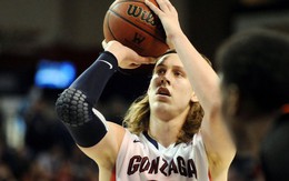 Ngôi sao bóng rổ NBA Kelly Olynyk sắp đến TPHCM