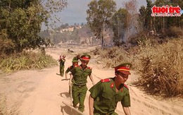 Cháy lớn trên núi Kỳ Sơn