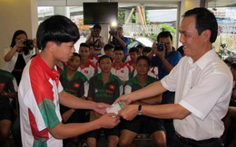 U-19 VN có 5 đầu bếp phục vụ tại Brunei