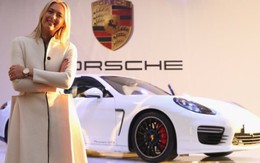 ​Maria Sharapova khéo khoe Porsche Panamera Turbo