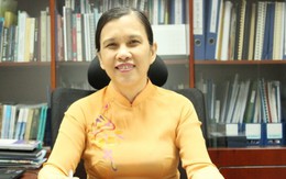 Pháp tặng huân chương cho hiệu trưởng ĐH Hoa Sen