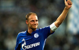 Schalke 04 kiên cường cầm hòa Bayern Munich