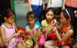 Vui Tết Trung thu - em tập làm nghệ nhân