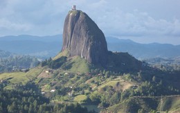 ​Thử thách với Piedra del Penon ở Colombia