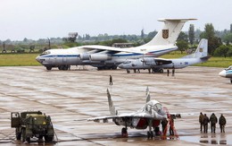 ​Giao tranh nổ ra gần sân bay Donetsk