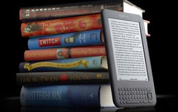 Sách giấy và e-book cùng góp phần phát triển văn hóa đọc