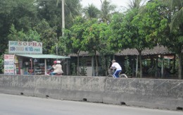 Vào quán cà phê võng, bị cướp hơn 700 triệu đồng