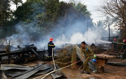 Cháy đồn công an cửa khẩu Đensavan, biên phòng Lao Bảo ứng cứu