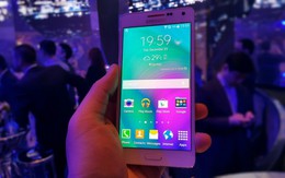 Smartphone Galaxy A5 và A3 tầm trung ra mắt