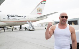 ​In tựa phim‘Fast & Furious 7’ lên máy bay Boeing 777