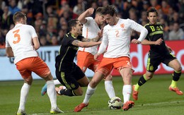 Thắng Tây Ban Nha, HLV Hiddink bớt áp lực