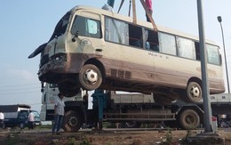 ​Khởi tố vụ án hai xe ô tô khách đấu đầu nhau