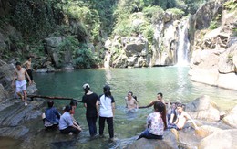 Kỳ thú thác Lũng Ồ