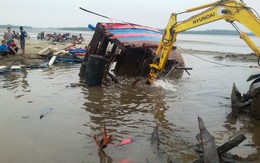 Một gia đình có 5 con tàu bị sóng đánh chìm trong 20 ngày