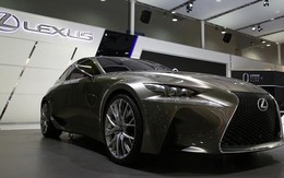 Lexus “trung thành” với lưới tản nhiệt hình con suốt