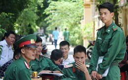 Phụ huynh "khẳng định" đề địa lý nói về biển Đông?