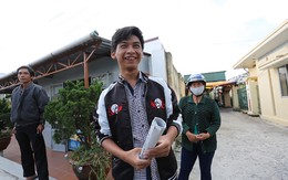 Thí sinh thi lại do giám thị ký nhầm "làm bài tốt"