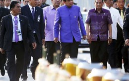 Thái Lan yêu cầu quan chức ăn mặc đứng đắn ở nước ngoài