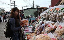 Nâng chất quà tặng du lịch Việt