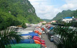 Xây dựng  khu trung chuyển hàng hóa  tại biên giới