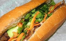 Đình chỉ cơ sở bánh mì nghi gây ngộ độc hàng loạt