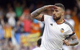 Trung vệ Otamendi cập bến Manchester City