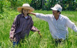 Vượt khó vào đại học: Học để cứu lấy mình