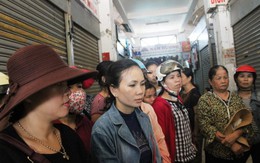 ​Hàng trăm tiểu thương chợ Đông Hà bãi thị